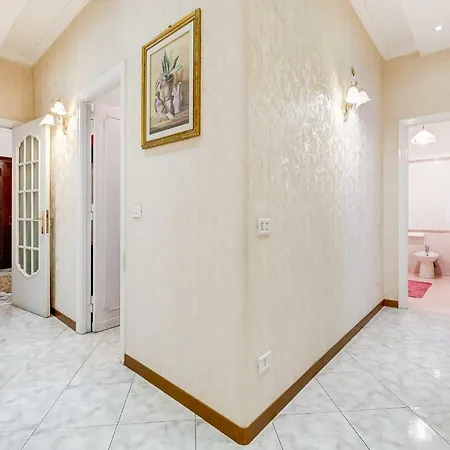 Royal Vatican Residence Řím