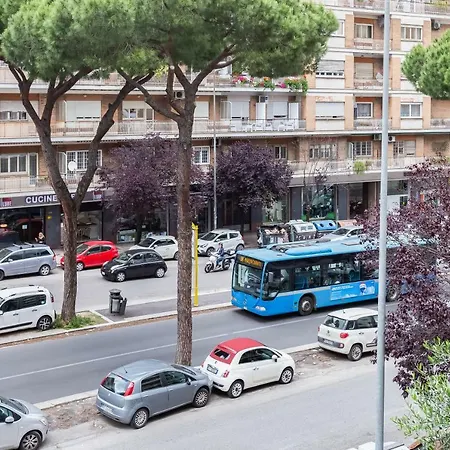 Royal Vatican Residence Řím