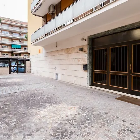 Appartamento J.n.d.holidays Roma